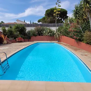 Villa Palm' Issambres 6-7 Personnes, Clim, Avec Piscine, Jardin Et Parking Prives, La Garonnette-Plage